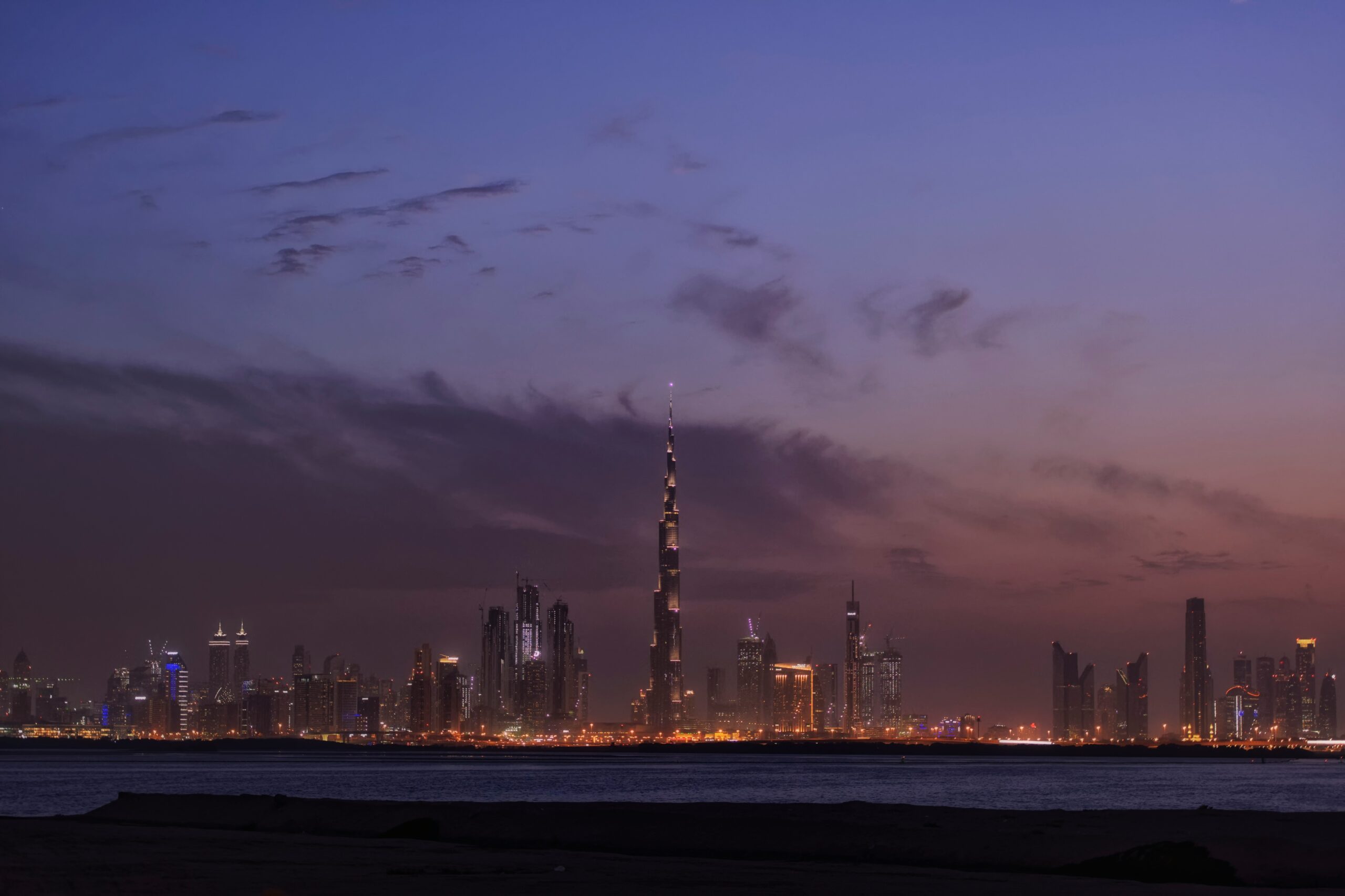 خدمات تسجيل الشركات في الإمارات